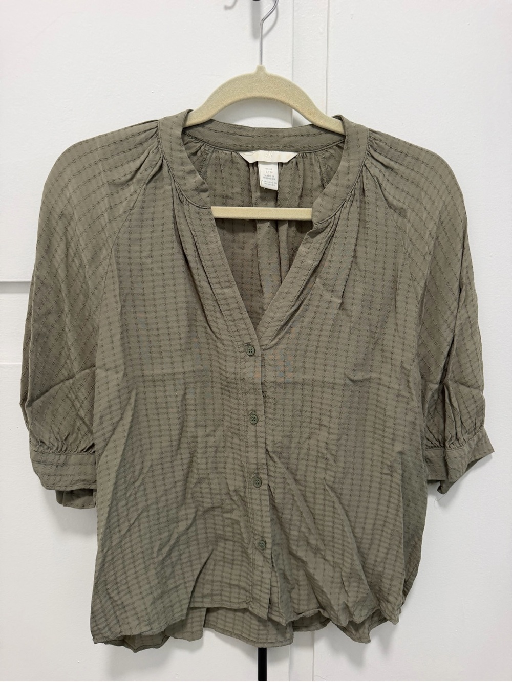 H&M Olive Green Button-Front Women’s Blouse